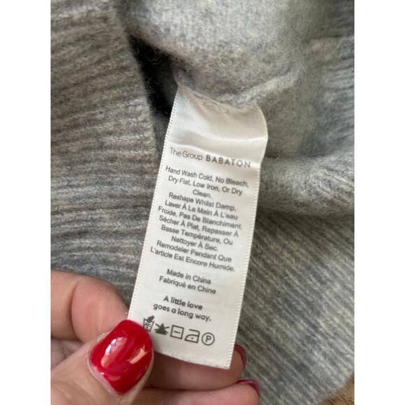 The Group by Babaton Gray Luxe Cashmere Cropped Crew Neck Sweater Size Small - Picture 6 of 8
